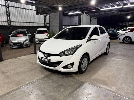 HYUNDAI HB20 1.0 COMFORT 12V FLEX 4P MANUAL HYUNDAI HB20 1.0 COMFORT 12V FLEX 4P MANUAL